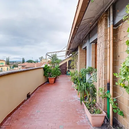 The Elegant Penthouse - Ampio Attico Con Posto Auto Řím