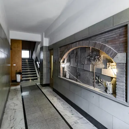 شقة The Elegant Penthouse - Ampio Attico Con Posto Auto روما