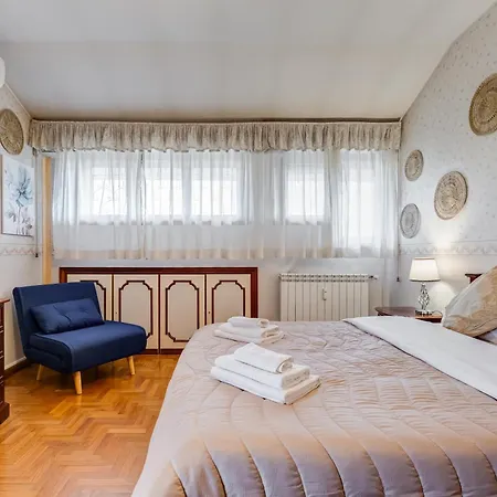 The Elegant Penthouse - Ampio Attico Con Posto Auto